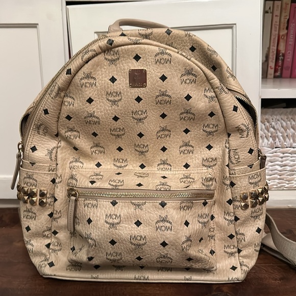 MCM backpack - Picture 15 of 16